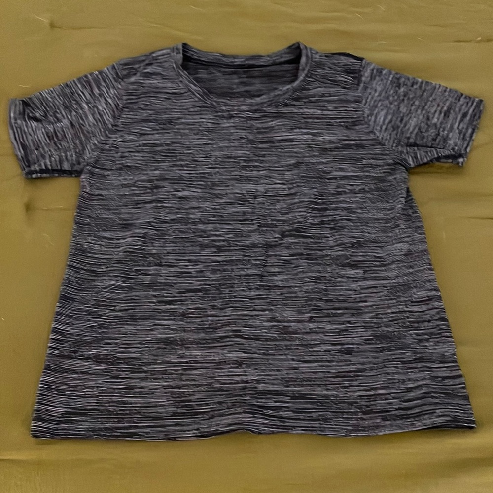 Relaxed Fit Swiftly Tee Womens
